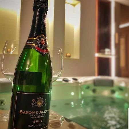 Spa Pleasure Apartman Nowy Sad Zewnętrze zdjęcie